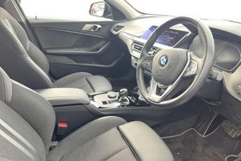 BMW 1 SERIES 1.5 118i Sport Hatchback 5dr Petrol DCT Euro 6 (s/s) (140 ps) &p