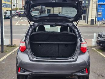 TOYOTA YARIS AUTOMATIC 1.5 VVT-h Excel Hatchback 5dr Petrol Hybrid E-CVT Euro