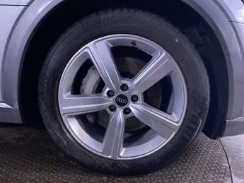 AUDI E-TRON 55 Technik SUV 5dr Electric Auto quattro 95kWh (11kW Charger) (4