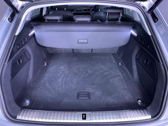 AUDI E-TRON 55 Technik SUV 5dr Electric Auto quattro 95kWh (11kW Charger) (4