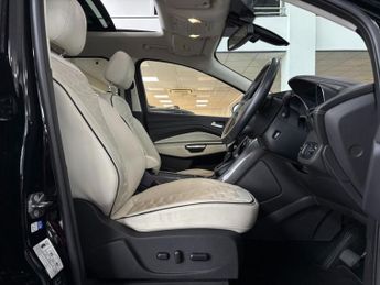 FORD KUGA 2.0 TDCi Vignale SUV 5dr Diesel Powershift AWD Euro 6 (s/s) (180