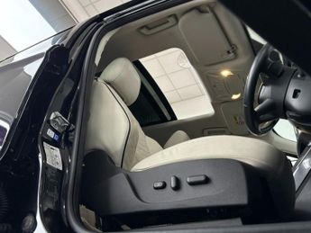 FORD KUGA 2.0 TDCi Vignale SUV 5dr Diesel Powershift AWD Euro 6 (s/s) (180