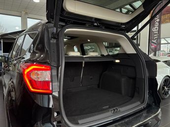 FORD KUGA 2.0 TDCi Vignale SUV 5dr Diesel Powershift AWD Euro 6 (s/s) (180