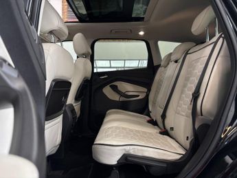 FORD KUGA 2.0 TDCi Vignale SUV 5dr Diesel Powershift AWD Euro 6 (s/s) (180