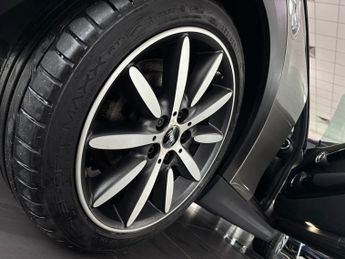 MINI HATCH 2.0 Cooper S Exclusive Hatchback 3dr Petrol Steptronic Euro 6 (s