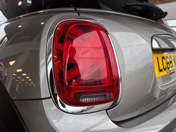 MINI HATCH 2.0 Cooper S Exclusive Hatchback 3dr Petrol Steptronic Euro 6 (s