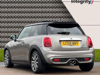 MINI HATCH 2.0 Cooper S Exclusive Hatchback 3dr Petrol Steptronic Euro 6 (s