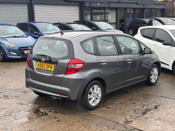 HONDA JAZZ 1.4 i-VTEC ES Hatchback 5dr Petrol CVT Euro 5 (99 ps)