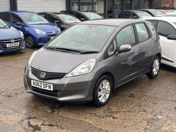 HONDA JAZZ 1.4 i-VTEC ES Hatchback 5dr Petrol CVT Euro 5 (99 ps)