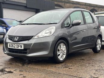 HONDA JAZZ 1.4 i-VTEC ES Hatchback 5dr Petrol CVT Euro 5 (99 ps)