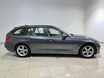 BMW 3 SERIES 2.0 320d SE Touring 5dr Diesel Auto xDrive Euro 5 (s/s) (184 ps)