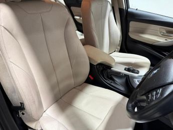 BMW 3 SERIES 2.0 320d SE Touring 5dr Diesel Auto xDrive Euro 5 (s/s) (184 ps)