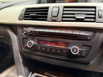 BMW 3 SERIES 2.0 320d SE Touring 5dr Diesel Auto xDrive Euro 5 (s/s) (184 ps)