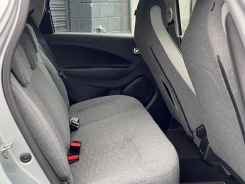 RENAULT ZOE R110 52kWh Iconic Hatchback 5dr Electric Auto (i) (107 bhp)