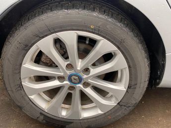 RENAULT ZOE R110 52kWh Iconic Hatchback 5dr Electric Auto (i) (107 bhp)