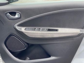 RENAULT ZOE R110 52kWh Iconic Hatchback 5dr Electric Auto (i) (107 bhp)