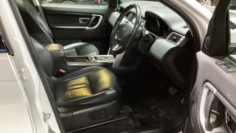 LAND ROVER DISCOVERY SPORT 2.0 TD4 HSE SUV 5dr Diesel Auto 4WD Euro 6 (s/s) (180 ps) 1 FORM