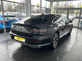 VOLKSWAGEN ARTEON 1.4 TSI 13kWh R-Line Fastback 5dr Petrol Plug-in Hybrid DSG Euro