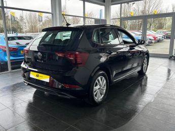 VOLKSWAGEN POLO 1.0 TSI Life Hatchback 5dr Petrol DSG Euro 6 (s/s) (95 ps) 1 FOR