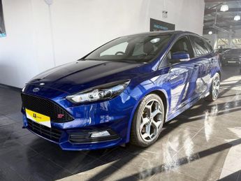 FORD FOCUS 2.0 TDCi ST-3 Hatchback 5dr Diesel Powershift Euro 6 (s/s) (185 