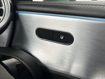 MERCEDES-BENZ A-CLASS 2.0 A35 AMG (Premium) Hatchback 5dr Petrol SpdS DCT 4MATIC Euro 