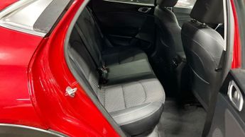 KIA XCEED 1.4 T-GDi 3 SUV 5dr Petrol DCT Euro 6 (s/s) (138 bhp)