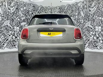 MINI HATCH 1.5 One Classic Hatchback 5dr Petrol Steptronic Euro 6 (s/s) (10