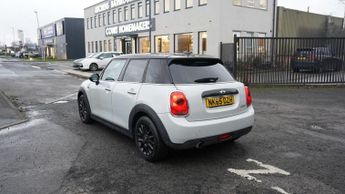 MINI HATCH 1.5 Cooper Hatchback 5dr Petrol Manual Euro 6 (s/s) (136 ps)