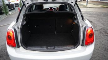MINI HATCH 1.5 Cooper Hatchback 5dr Petrol Manual Euro 6 (s/s) (136 ps)
