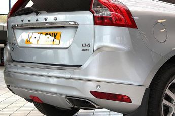 VOLVO XC60 2.4 D4 SE Lux Nav SUV 5dr Diesel Auto AWD Euro 6 (s/s) (190 ps)