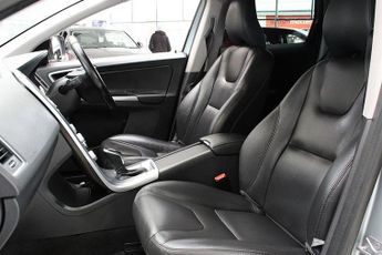 VOLVO XC60 2.4 D4 SE Lux Nav SUV 5dr Diesel Auto AWD Euro 6 (s/s) (190 ps)