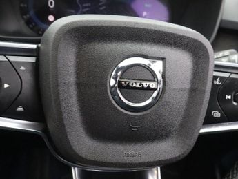 VOLVO XC40 Recharge 69kWh Core SUV 5dr Electric Auto (231 ps)