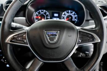 DACIA DUSTER 1.3 TCe Extreme SE SUV 5dr Petrol EDC Euro 6 (s/s) (150 ps)