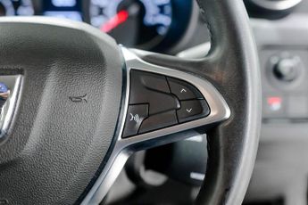 DACIA DUSTER 1.3 TCe Extreme SE SUV 5dr Petrol EDC Euro 6 (s/s) (150 ps)
