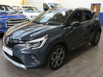 RENAULT CAPTUR 1.6 E-TECH 9.8kWh techno SUV 5dr Petrol Plug-in Hybrid Auto Euro
