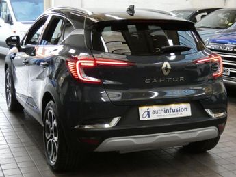 RENAULT CAPTUR 1.6 E-TECH 9.8kWh techno SUV 5dr Petrol Plug-in Hybrid Auto Euro