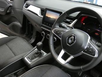 RENAULT CAPTUR 1.6 E-TECH 9.8kWh techno SUV 5dr Petrol Plug-in Hybrid Auto Euro