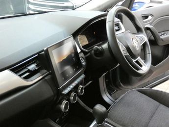 RENAULT CAPTUR 1.6 E-TECH 9.8kWh techno SUV 5dr Petrol Plug-in Hybrid Auto Euro