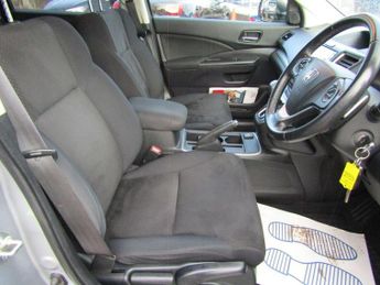 HONDA CR-V 2.0 i-VTEC SE Plus Navi SUV 5dr Petrol Automatic 4WD Euro 6 (155