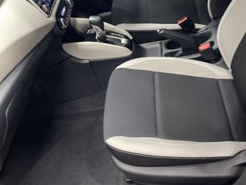 NISSAN MICRA 1.0 IG-T Tekna Hatchback 5dr Petrol XTRON Euro 6 (s/s) (92 ps)