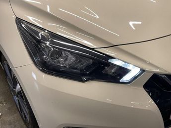 NISSAN MICRA 1.0 IG-T Tekna Hatchback 5dr Petrol XTRON Euro 6 (s/s) (92 ps)