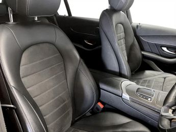 MERCEDES-BENZ GLC 2.0 GLC300h MHEV AMG Line SUV 5dr Petrol Hybrid G-Tronic+ 4MATIC