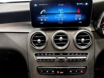 MERCEDES-BENZ GLC 2.0 GLC300h MHEV AMG Line SUV 5dr Petrol Hybrid G-Tronic+ 4MATIC