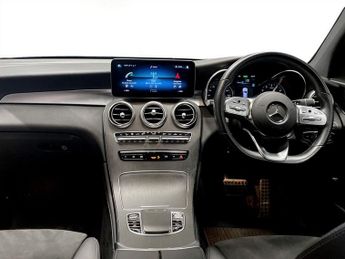MERCEDES-BENZ GLC 2.0 GLC300h MHEV AMG Line SUV 5dr Petrol Hybrid G-Tronic+ 4MATIC