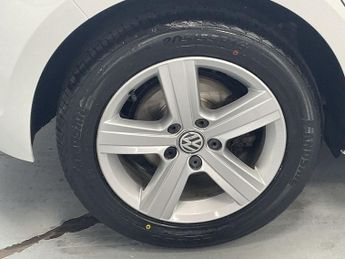 VOLKSWAGEN GOLF 1.4 TSI BlueMotion Tech Match Edition Hatchback 5dr Petrol DSG E