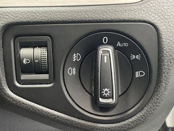 VOLKSWAGEN GOLF 1.4 TSI BlueMotion Tech Match Edition Hatchback 5dr Petrol DSG E