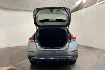NISSAN LEAF 40kWh N-Connecta Hatchback 5dr Electric Auto (150 ps) Rear View 
