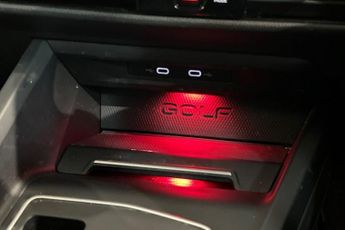 VOLKSWAGEN GOLF 2.0 TDI GTD Hatchback 5dr Diesel DSG Euro 6 (s/s) (200 ps) Front