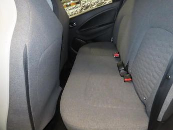 RENAULT ZOE R110 EV50 52kWh Iconic Hatchback 5dr Electric Auto (Rapid Charge