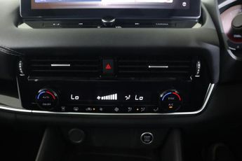 NISSAN QASHQAI 1.3 DIG-T MHEV N-Connecta XTRON Euro 6 (s/s) 5dr
